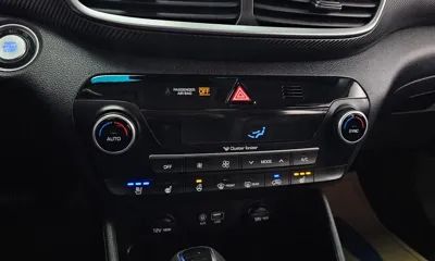 Hyundai Tucson 2019, 159675 км, за 7595.19 USD - фото 18