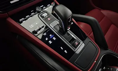 Porsche Cayenne 2023, 38650 км, за 71878.69 USD - фото 9