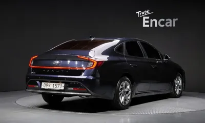 Hyundai Sonata 2020, 31809 км, за 11818.71 USD