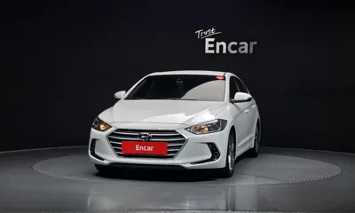 Hyundai Avante 2017, 80563 км, за 7023.76 USD
