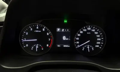 Hyundai Avante 2017, 80563 км, за 7023.76 USD - фото 8