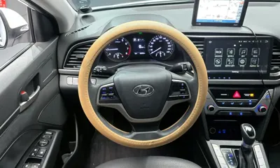 Hyundai Avante 2017, 80563 км, за 7023.76 USD - фото 14