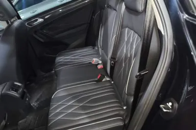 Volkswagen Tiguan L 2023, 18300 км, за 21139 USD - фото 20