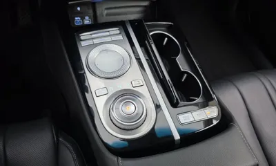 Genesis G80 2022, 46389 км, за 23959.56 USD - фото 9
