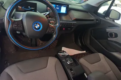BMW i3 2019, 65400 км, за 13949 USD - фото 12