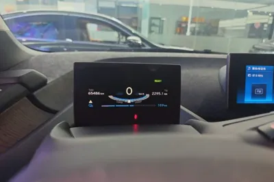 BMW i3 2019, 65400 км, за 13949 USD - фото 14