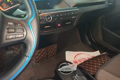 BMW i3 2019, 65400 км, за 13949 USD - фото 15