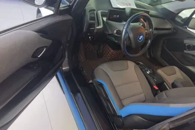 BMW i3 2019, 65400 км, за 13949 USD - фото 18