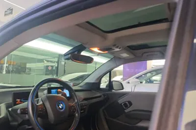 BMW i3 2019, 65400 км, за 13949 USD - фото 21