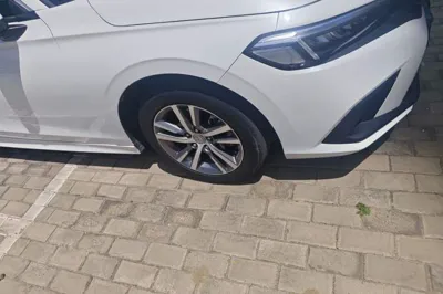 Honda Civic 2022, 49600 км, за 13163 USD - фото 8