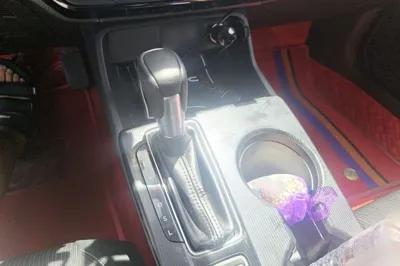 Honda Civic 2022, 49600 км, за 13163 USD - фото 13
