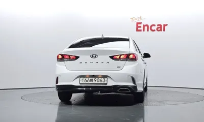 Hyundai Sonata 2019, 92717 км, за 7135.78 USD