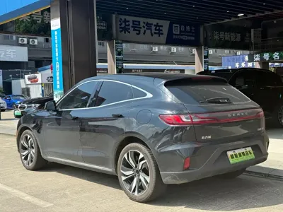 Seres Seres SF5 2021, 80000 км, за 9607.96 USD