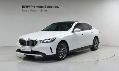BMW 5-Series · 2025 год