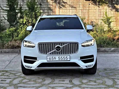 Volvo XC90 2017, 112400 км, за 21005.65 USD