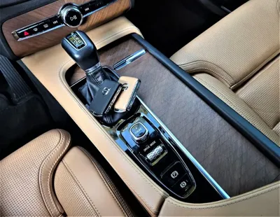 Volvo XC90 2017, 112400 км, за 21005.65 USD - фото 9