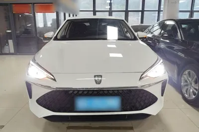 Roewe i5 2024, 12000 км, за 8711 USD - фото 24
