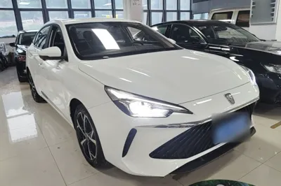 Roewe i5 2024, 12000 км, за 8711 USD - фото 25
