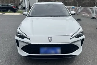 Roewe i5 2024, 12000 км, за 8711 USD - фото 38