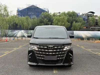 Toyota Alphard 2023, 100000 км, за 110212.22 USD
