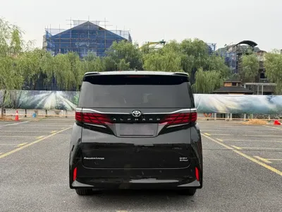 Toyota Alphard 2023, 100000 км, за 110212.22 USD - фото 7