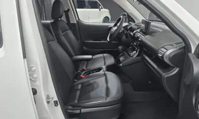 Hyundai Casper 2023, 32375 км, за 8619.58 USD - фото 11