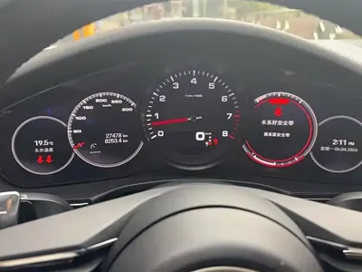 Porsche Panamera 2021, 27000 км, за 98602.23 USD