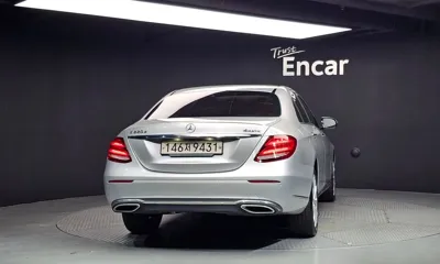 Mercedes-Benz E-Class 2019, 171458 км, за 12486.79 USD