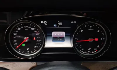 Mercedes-Benz E-Class 2019, 171458 км, за 12486.79 USD - фото 8