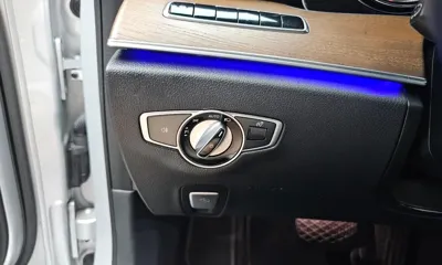 Mercedes-Benz E-Class 2019, 171458 км, за 12486.79 USD - фото 19