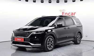 Kia Canival · 2023 год