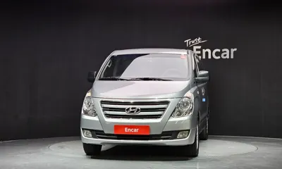 Hyundai Starex 2016, 162475 км, за 5946.48 USD