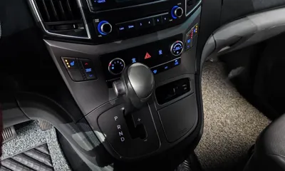 Hyundai Starex 2016, 162475 км, за 5946.48 USD - фото 9