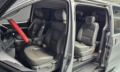 Hyundai Starex 2016, 162475 км, за 5946.48 USD - фото 11