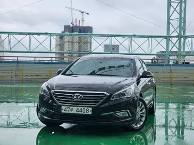 Hyundai Sonata 2015, 120905 км, за 6045.63 USD