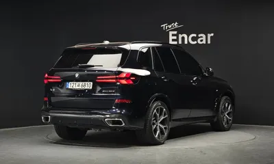 BMW X5 2025, 4698 км, за 89123.16 USD