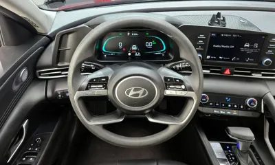 Hyundai Avante 2024, 59621 км, за 12553.68 USD - фото 14
