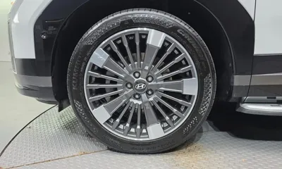 Hyundai Santafe 2024, 28704 км, за 22805.41 USD
