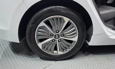 Hyundai Ioniq 2020, 135166 км, за 9700.39 USD