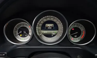 Mercedes-Benz E-Class 2015, 54536 км, за 9844.73 USD - фото 8