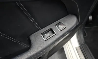 Mercedes-Benz E-Class 2015, 54536 км, за 9844.73 USD - фото 19
