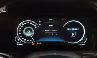 Hyundai Grandeur 2020, 29236 км, за 13178.8 USD - фото 8