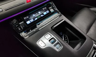 Hyundai Grandeur 2020, 29236 км, за 13178.8 USD - фото 9