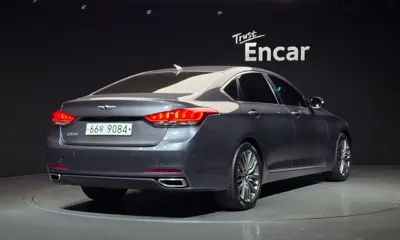 Hyundai Genesis 2016, 227301 км, за 4532.32 USD