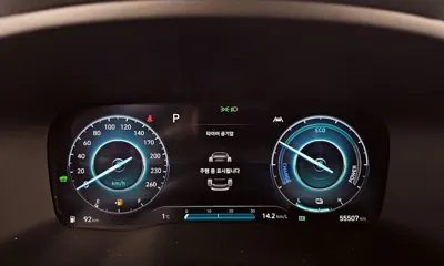 Hyundai Santafe 2023, 55507 км, за 28080.6 USD - фото 8
