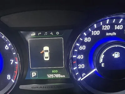 Hyundai Grandeur 2017, 125785 км, за 5534.93 USD - фото 9