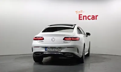 Mercedes-Benz E-Class 2022, 50083 км, за 30944.64 USD