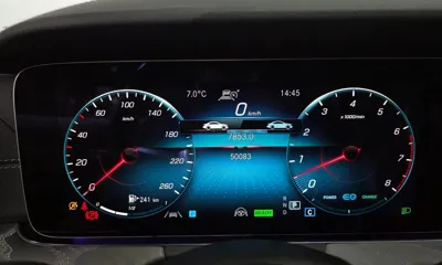 Mercedes-Benz E-Class 2022, 50083 км, за 30944.64 USD - фото 8