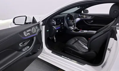 Mercedes-Benz E-Class 2022, 50083 км, за 30944.64 USD - фото 10