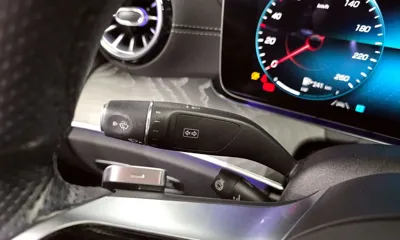 Mercedes-Benz E-Class 2022, 50083 км, за 30944.64 USD - фото 16